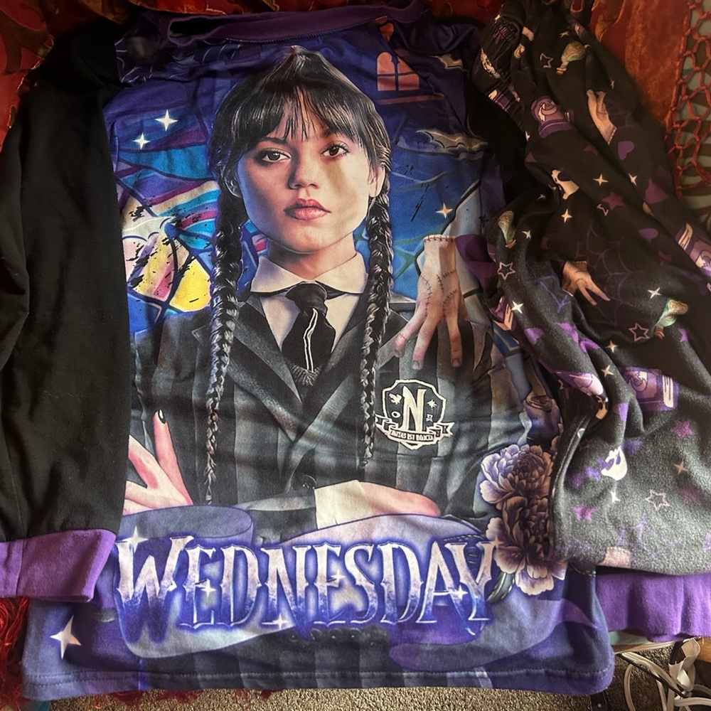 4/$20🌷🖤”Wednesday Addams” Pajama Set  💜Youth 12💜Good preloved condition🖤